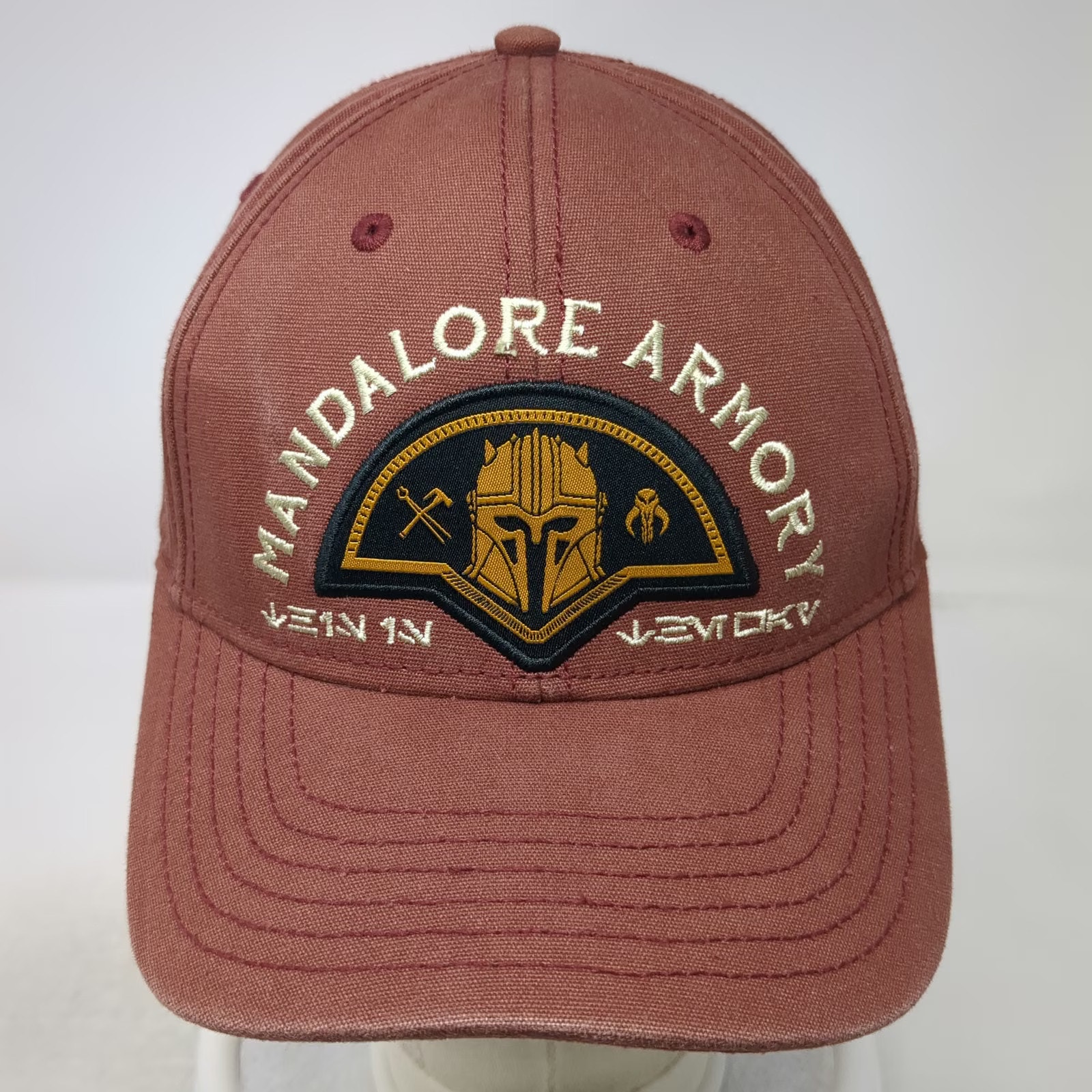 Heroes & Villains Snapback Red One Size Star Wars Mandalorian Mandore Armory Hat — image 2 of 8